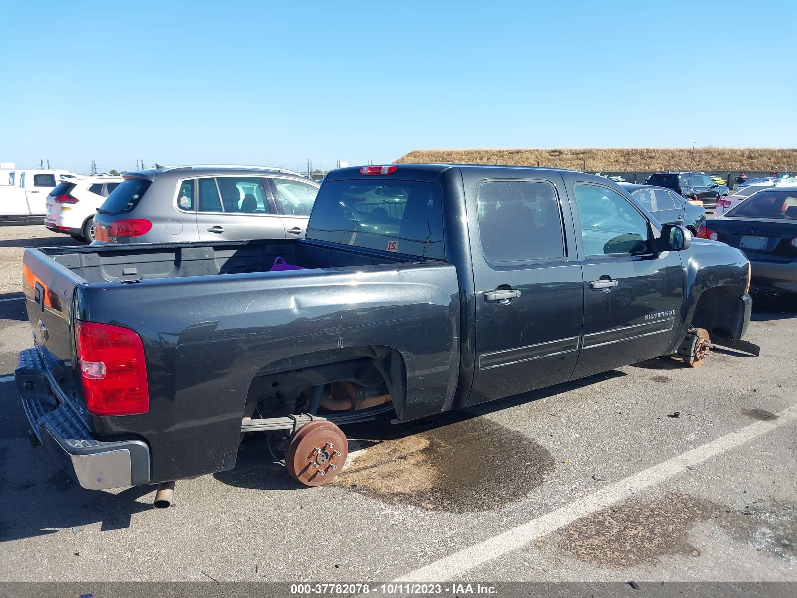 Photo 3 VIN: 3GCRCREA6AG256337 - CHEVROLET SILVERADO 