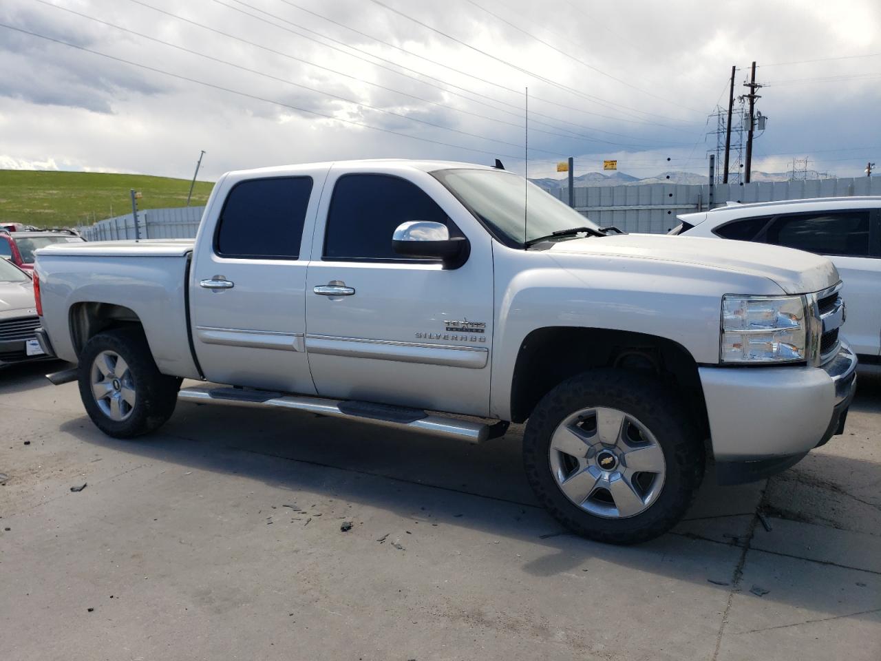 Photo 3 VIN: 3GCRCSE02AG253692 - CHEVROLET SILVERADO 