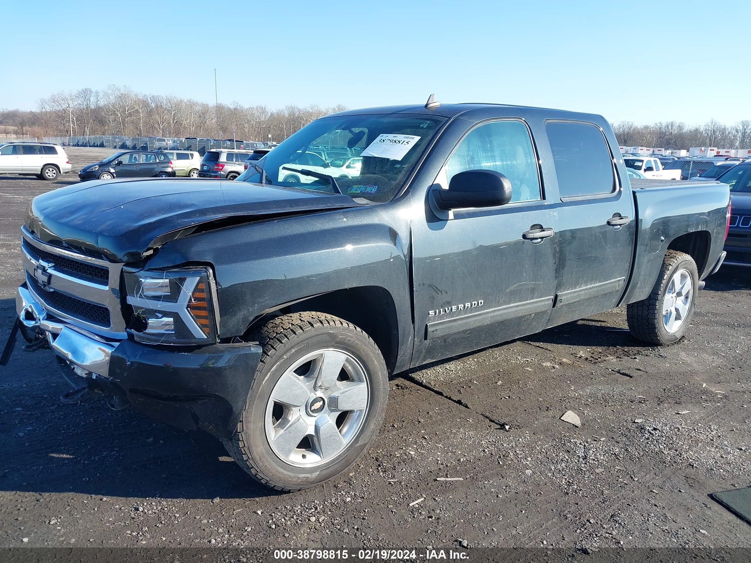 Photo 1 VIN: 3GCRCSE06AG137153 - CHEVROLET SILVERADO 