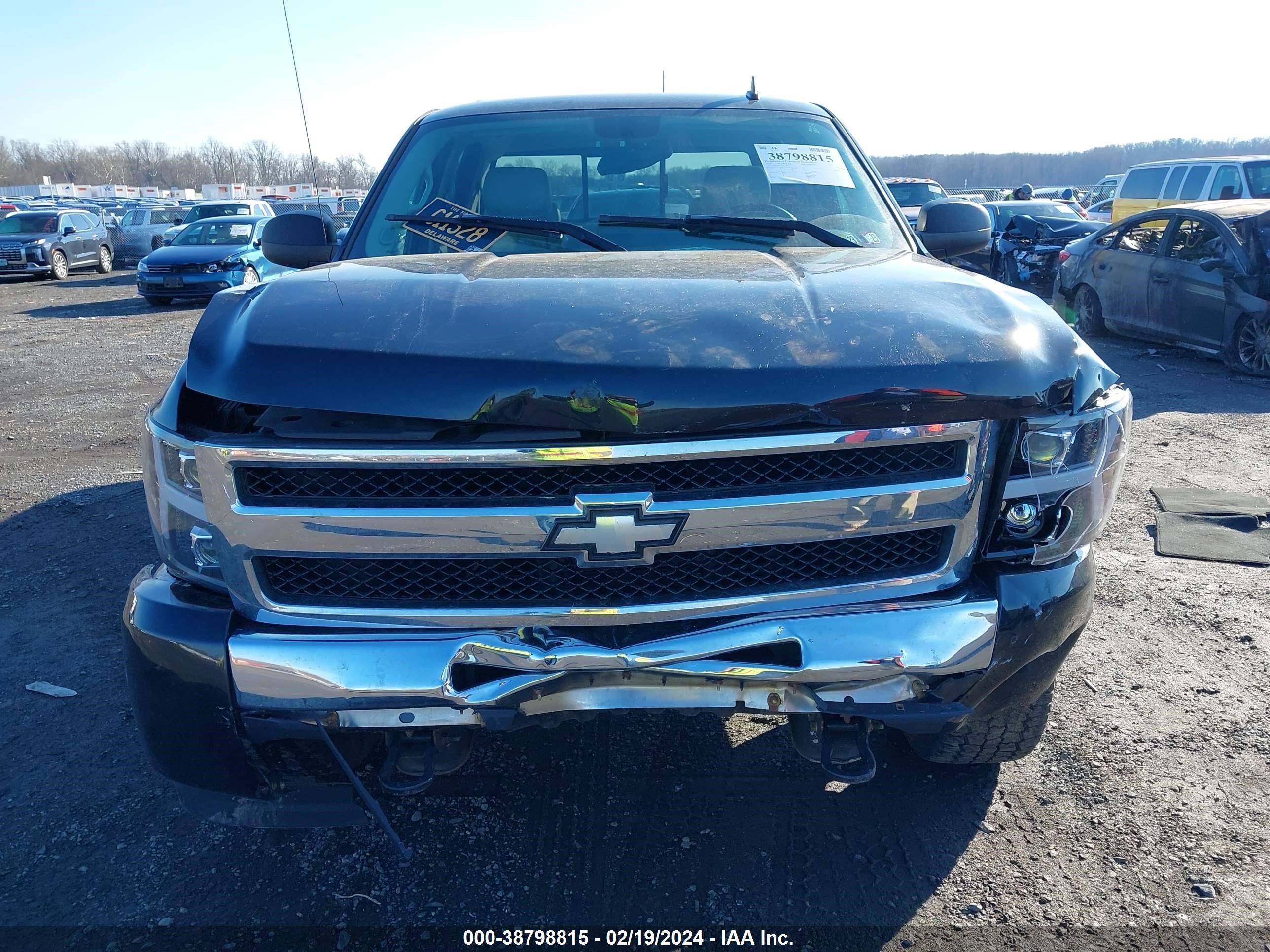 Photo 10 VIN: 3GCRCSE06AG137153 - CHEVROLET SILVERADO 