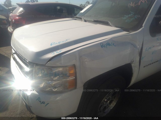 Photo 5 VIN: 3GCRCSEA0AG179181 - CHEVROLET SILVERADO 1500 