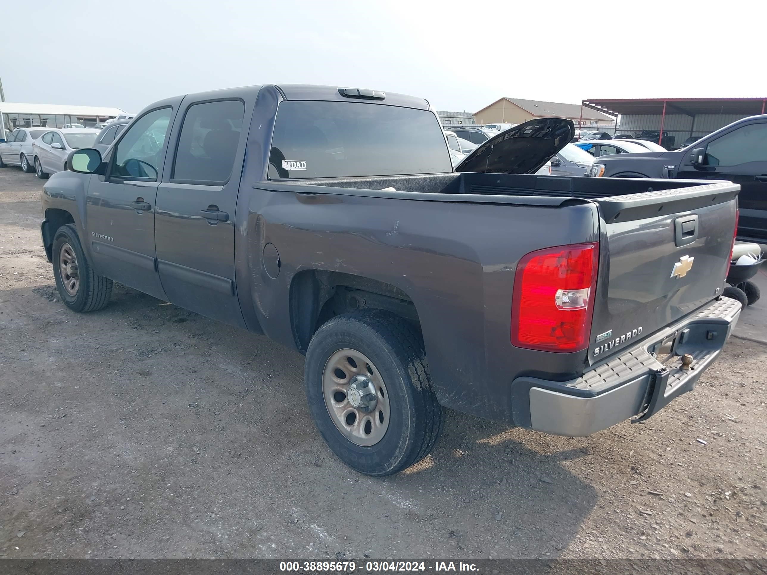 Photo 3 VIN: 3GCRCSEA8AG187450 - CHEVROLET SILVERADO 