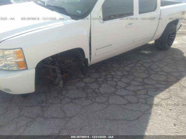 Photo 5 VIN: 3GCRCTE07AG209953 - CHEVROLET SILVERADO 1500 