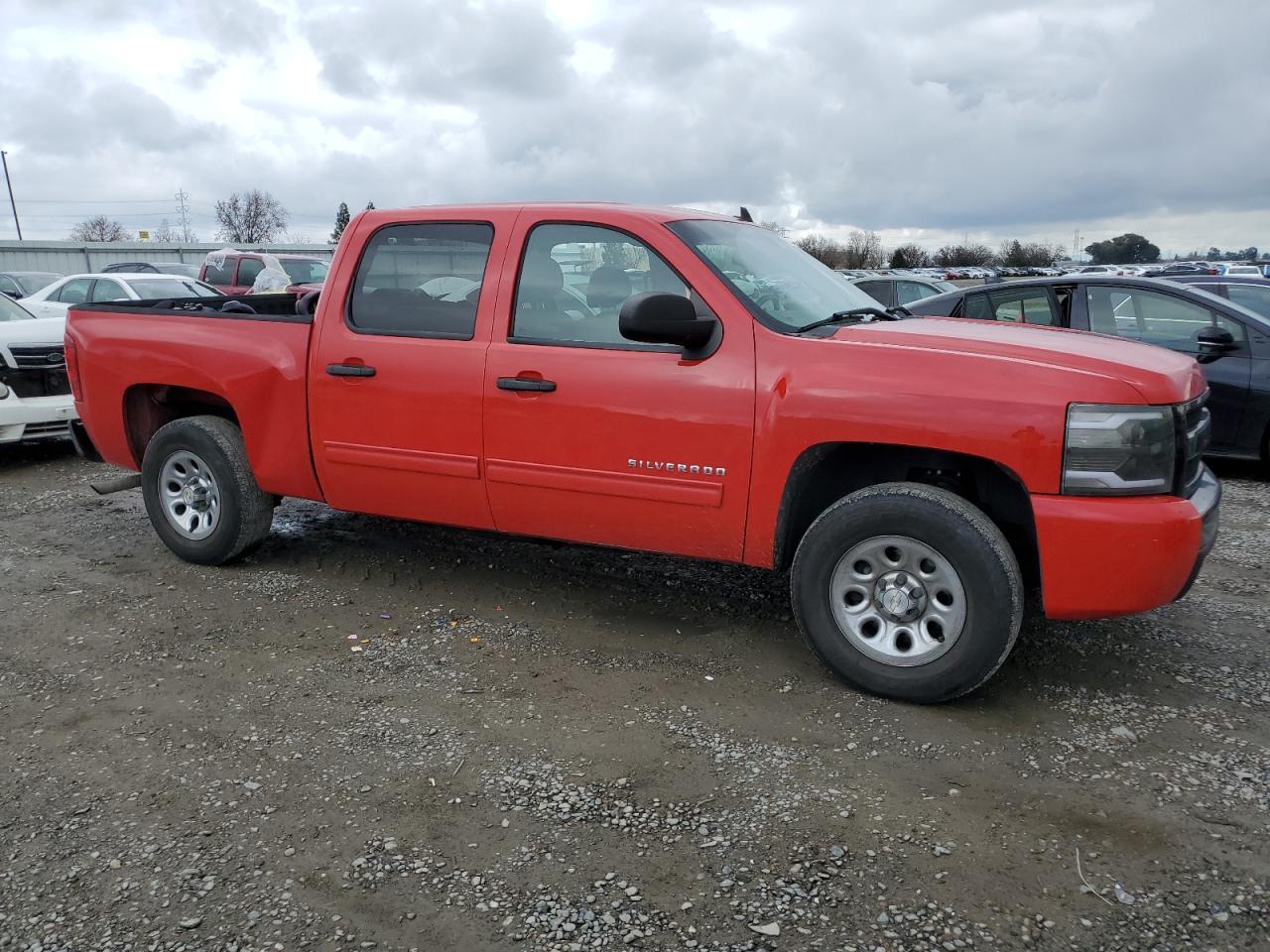 Photo 3 VIN: 3GCRKREA1AG282203 - CHEVROLET SILVERADO 