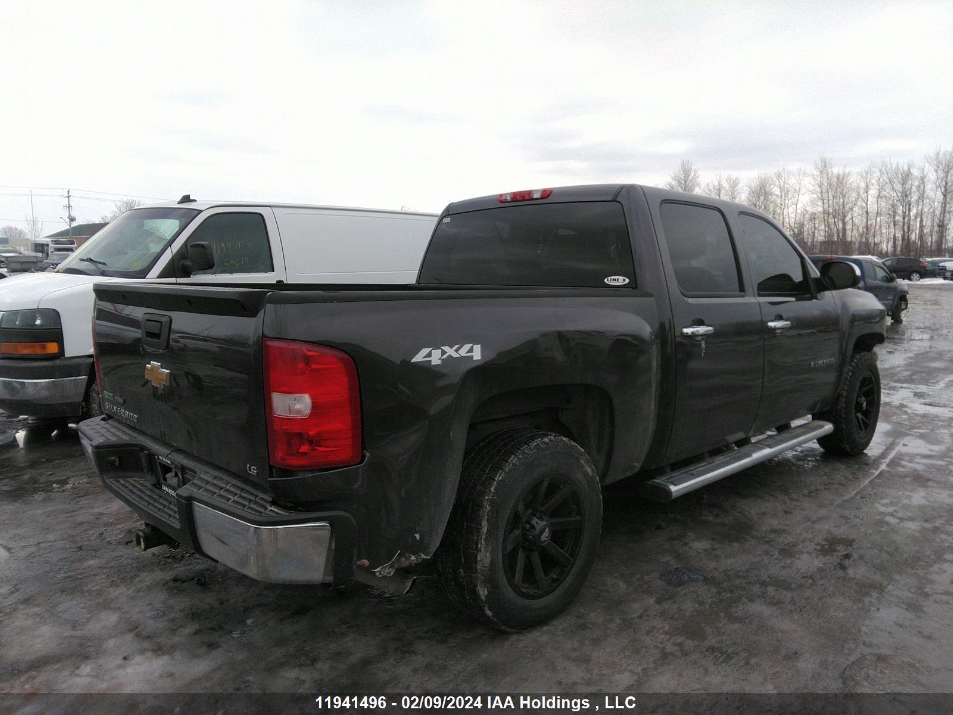 Photo 3 VIN: 3GCRKREA9AG219852 - CHEVROLET SILVERADO 