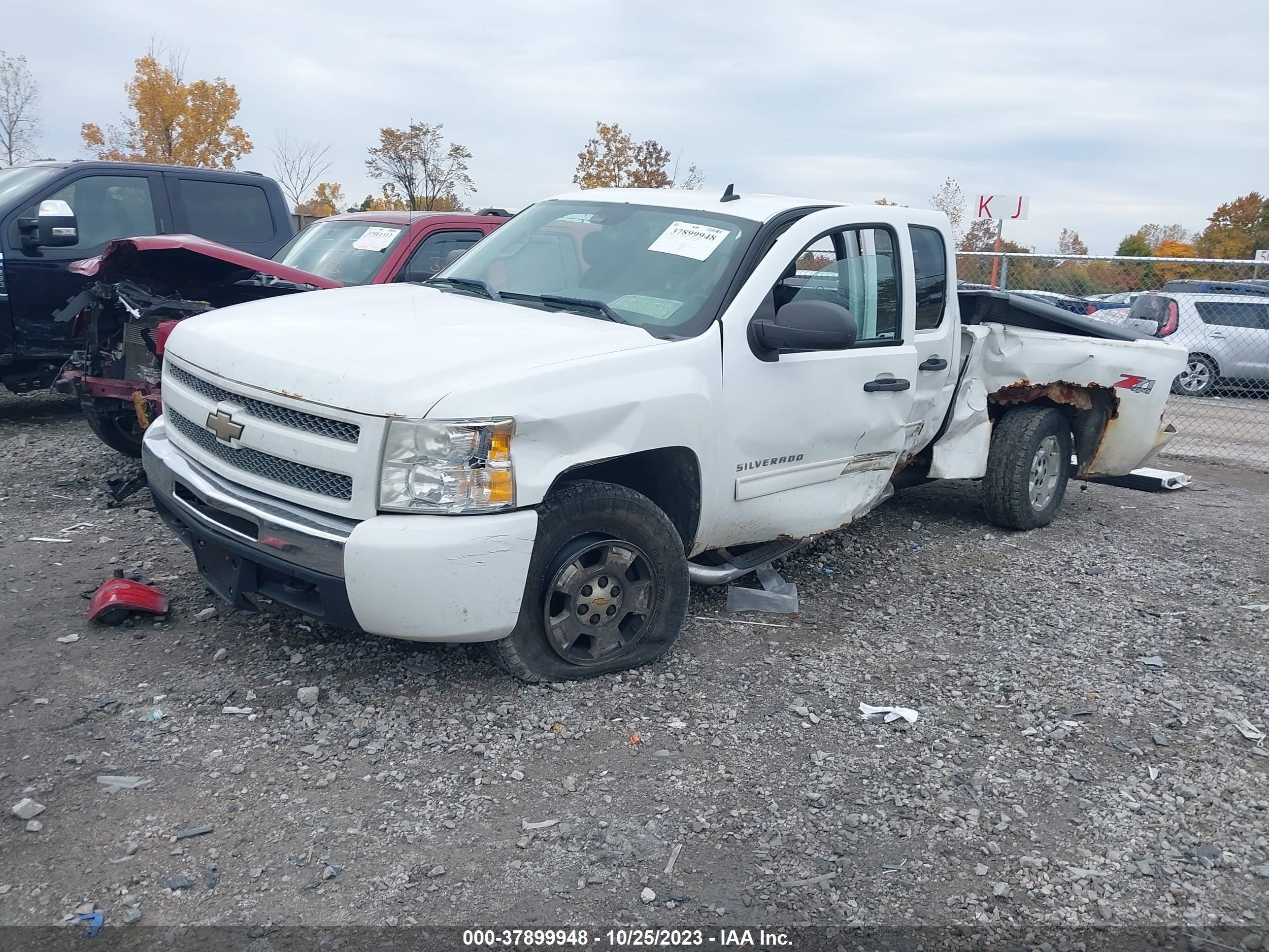 Photo 1 VIN: 3GCRKSE31AG278564 - CHEVROLET SILVERADO 