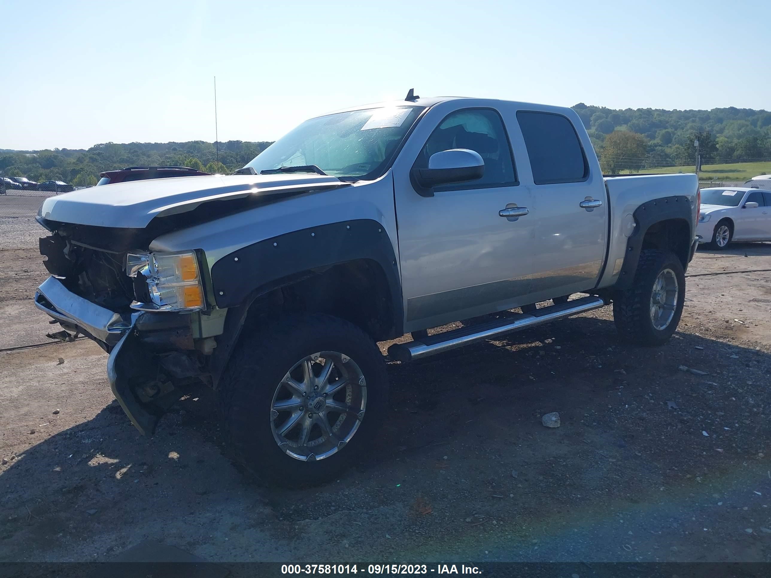 Photo 1 VIN: 3GCRKSE33AG221542 - CHEVROLET SILVERADO 