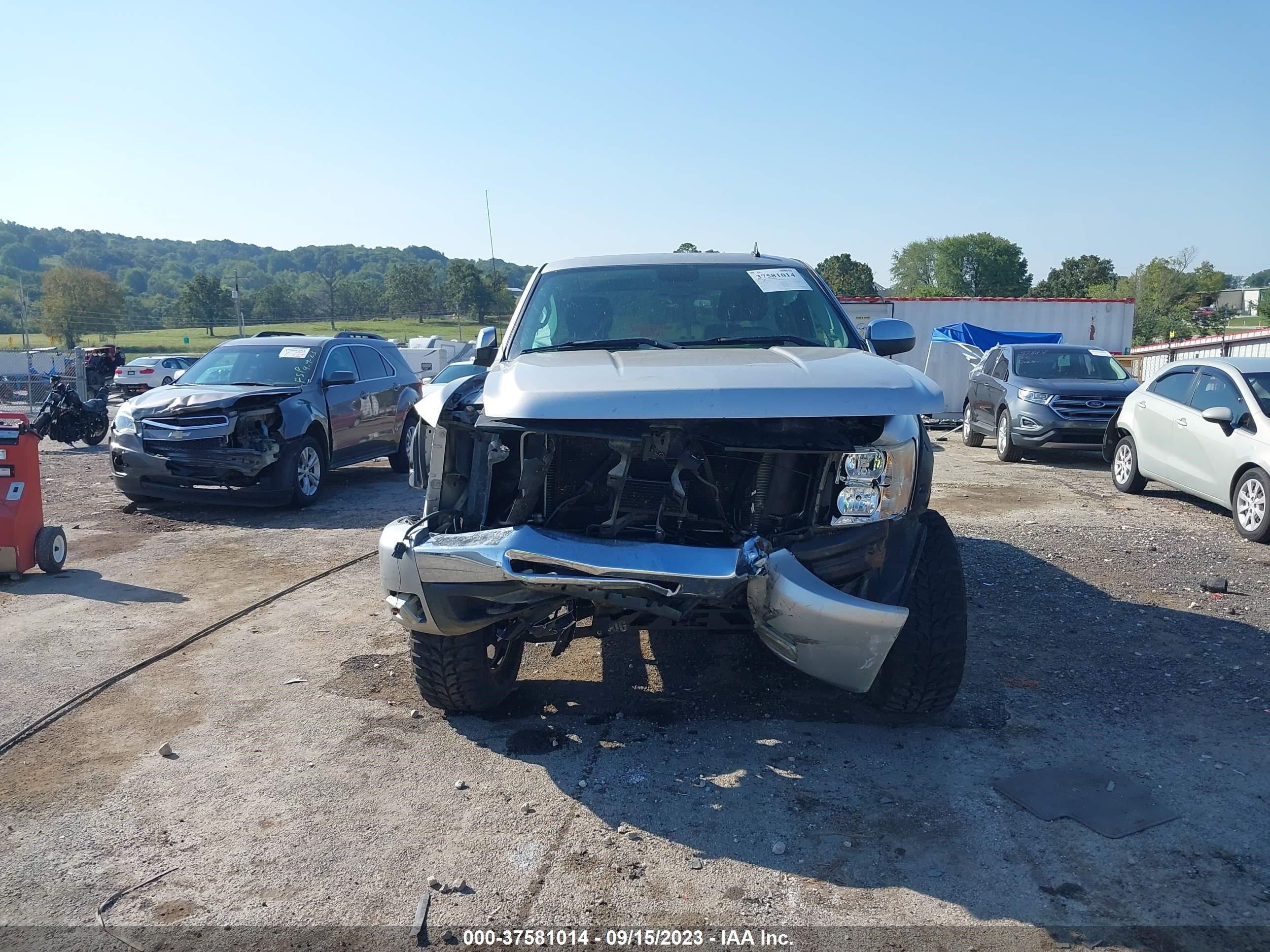 Photo 12 VIN: 3GCRKSE33AG221542 - CHEVROLET SILVERADO 