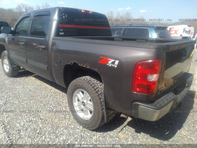 Photo 2 VIN: 3GCRKSE39AG118951 - CHEVROLET SILVERADO 1500 