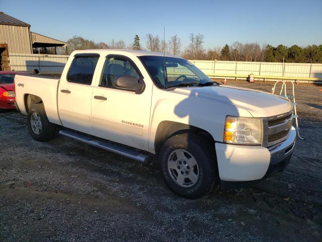 Photo 3 VIN: 3GCRKSEA5AG179180 - CHEVROLET SILVERADO 