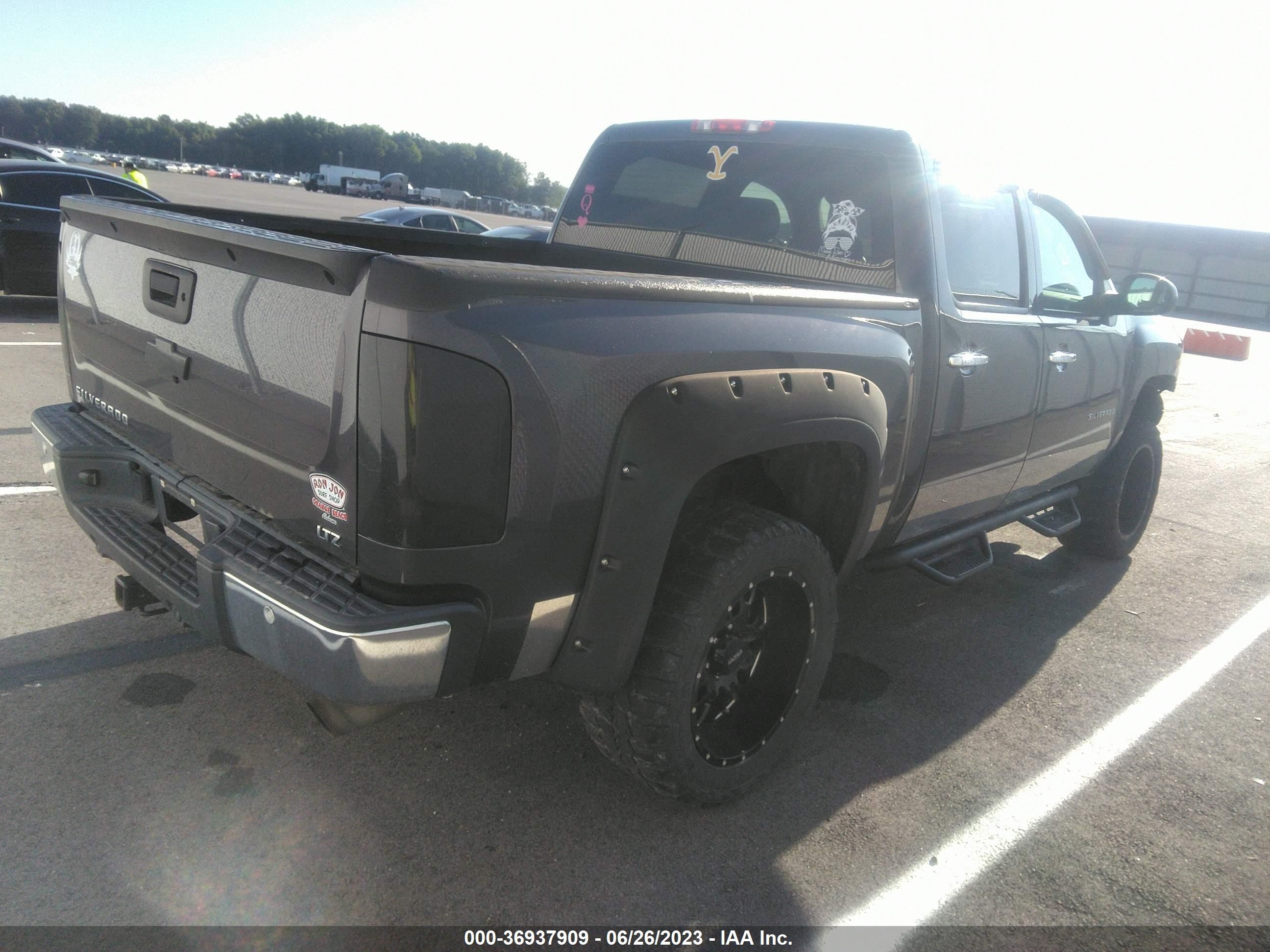 Photo 3 VIN: 3GCRKTE21AG191020 - CHEVROLET SILVERADO 