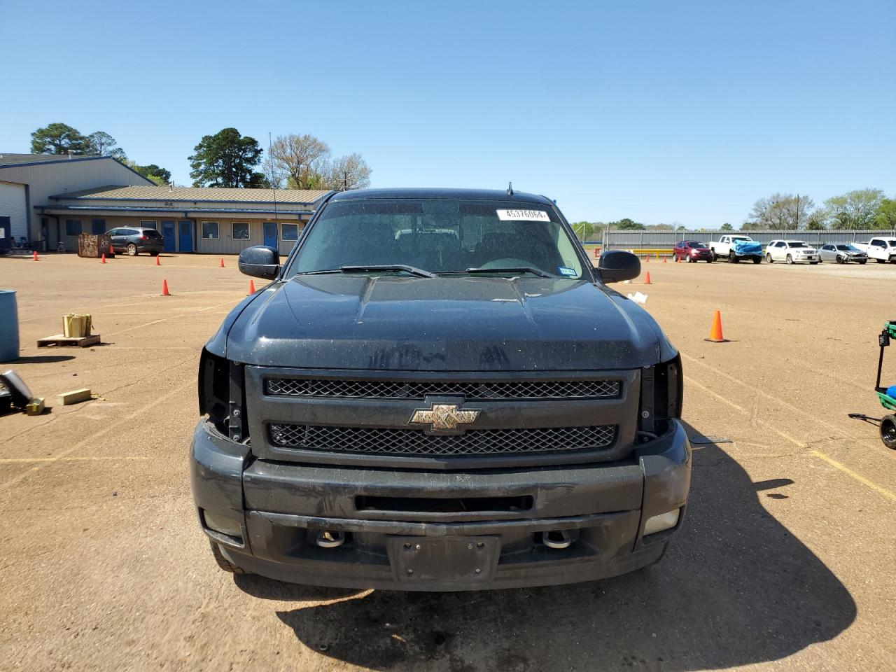 Photo 4 VIN: 3GCRKTE30AG269151 - CHEVROLET SILVERADO 