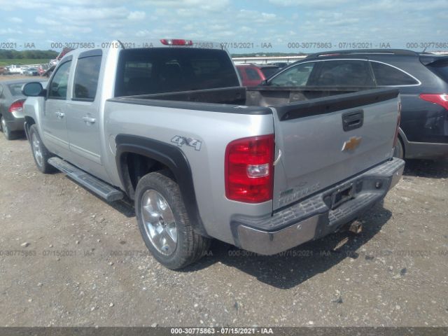 Photo 2 VIN: 3GCRKTE32AG181914 - CHEVROLET SILVERADO 1500 