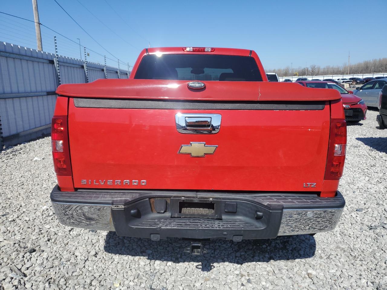 Photo 5 VIN: 3GCRKTE37AG204524 - CHEVROLET SILVERADO 