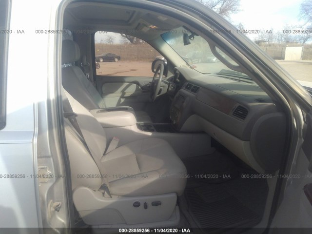 Photo 4 VIN: 3GCRKTE3XAG111772 - CHEVROLET SILVERADO 1500 