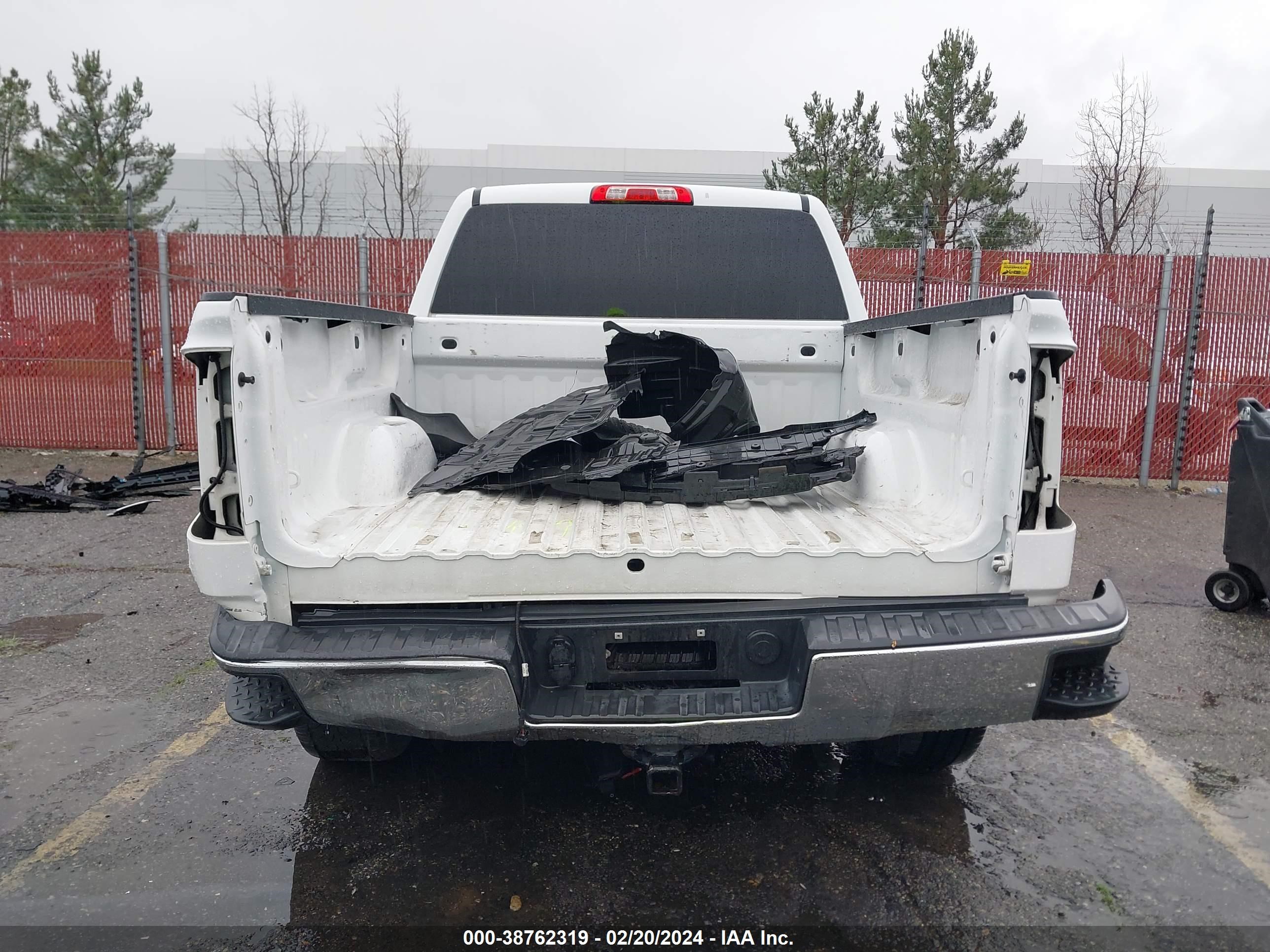 Photo 16 VIN: 3GCUCRER6JG233155 - CHEVROLET SILVERADO 1500 