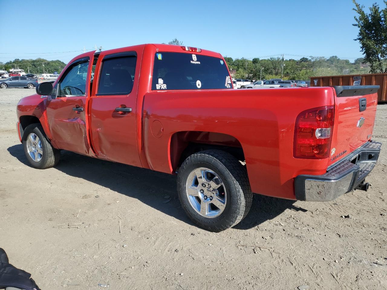 Photo 1 VIN: 3GCUCUEJ5BG121803 - CHEVROLET SILVERADO 