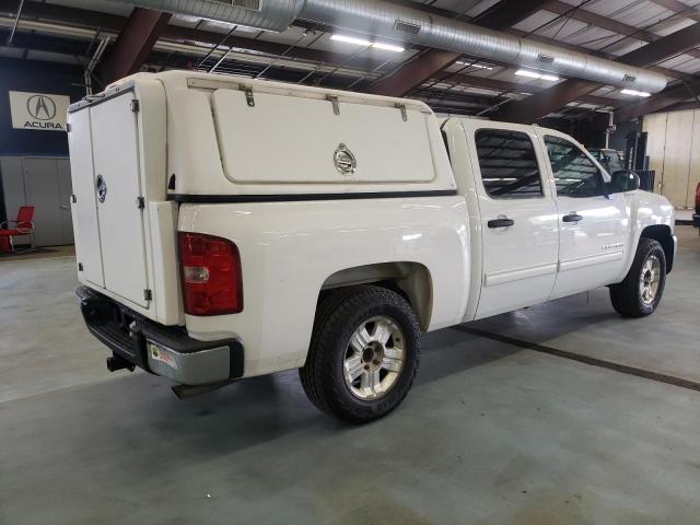 Photo 2 VIN: 3GCUCUEJ7BG173143 - CHEVROLET SILVERADO 