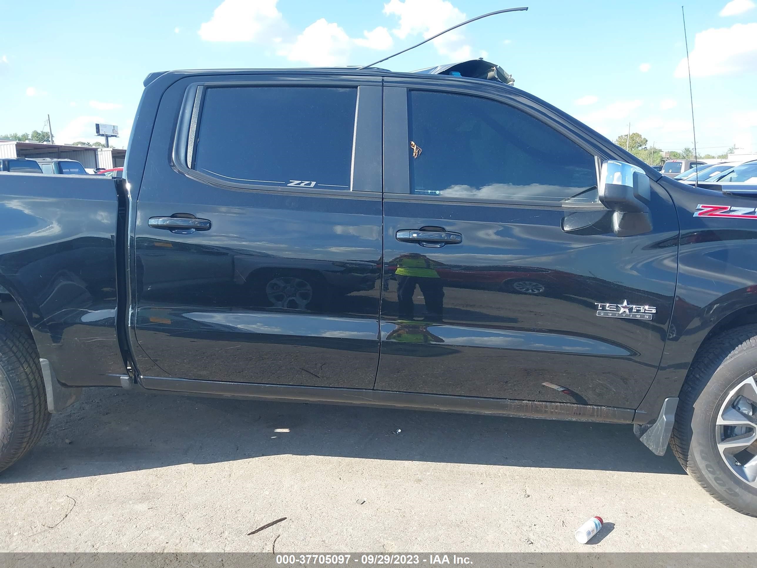 Photo 11 VIN: 3GCUDDED6NG513376 - CHEVROLET SILVERADO 