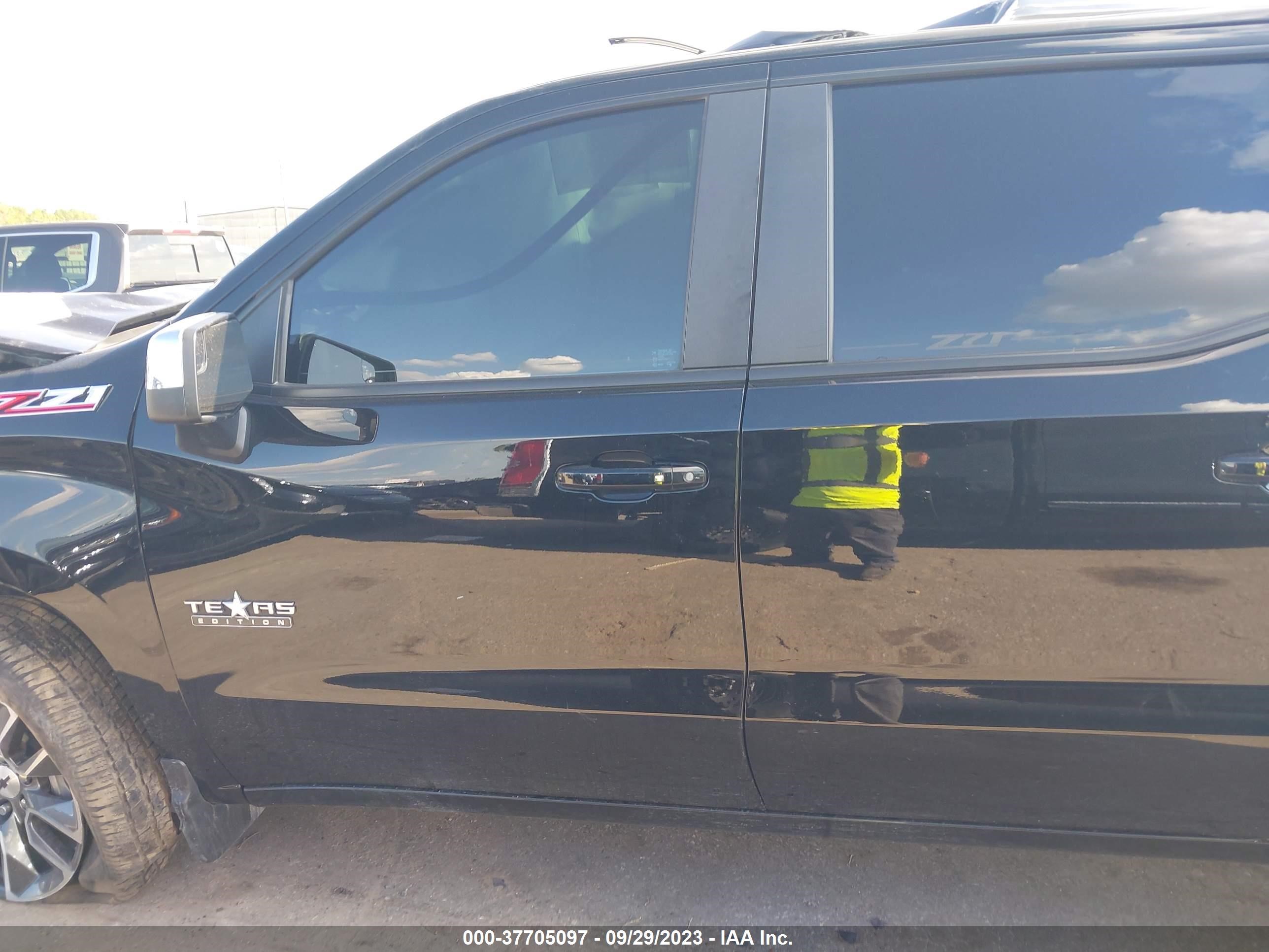 Photo 12 VIN: 3GCUDDED6NG513376 - CHEVROLET SILVERADO 