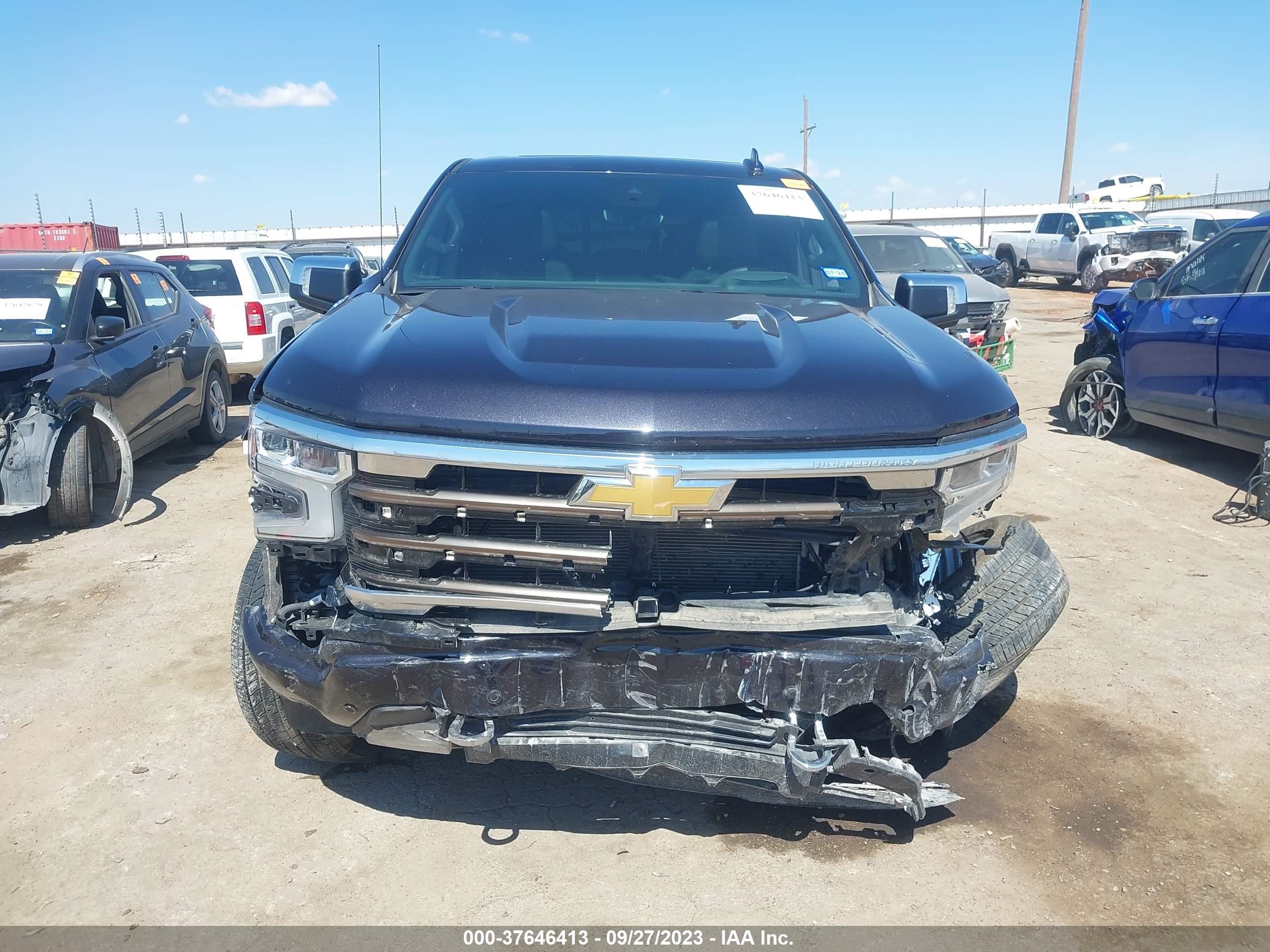 Photo 11 VIN: 3GCUDJED7NG580261 - CHEVROLET SILVERADO 