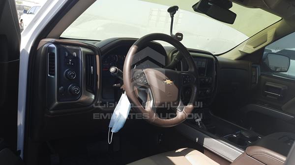 Photo 17 VIN: 3GCUK9ECXJG246070 - CHEVROLET SILVERADO 