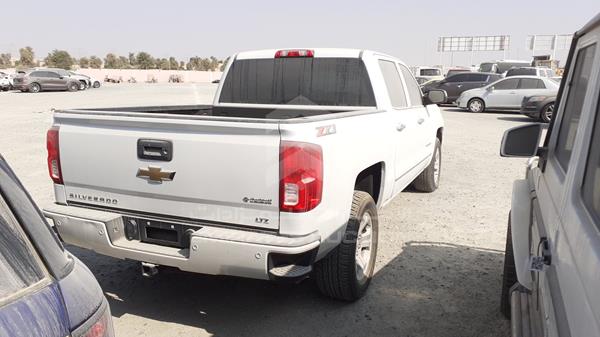 Photo 6 VIN: 3GCUK9ECXJG246070 - CHEVROLET SILVERADO 