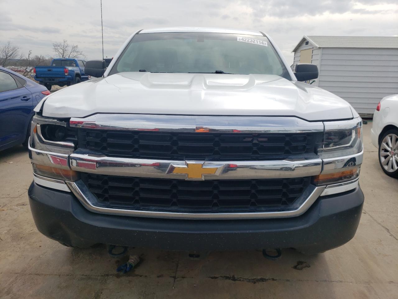 Photo 4 VIN: 3GCUKNEC1JG259542 - CHEVROLET SILVERADO 