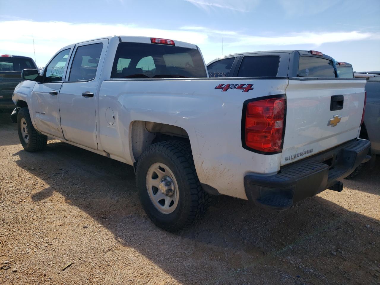 Photo 1 VIN: 3GCUKNEC9JG541542 - CHEVROLET SILVERADO 