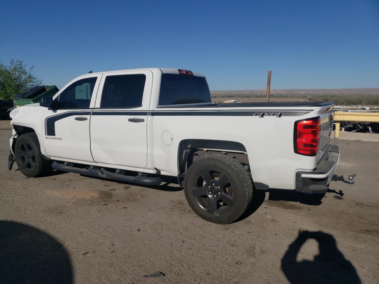 Photo 1 VIN: 3GCUKPEC1JG482286 - CHEVROLET SILVERADO 