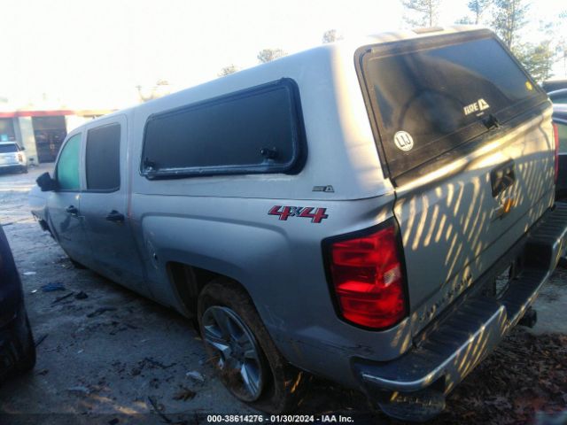 Photo 2 VIN: 3GCUKPEC6JG564322 - CHEVROLET SILVERADO 1500 