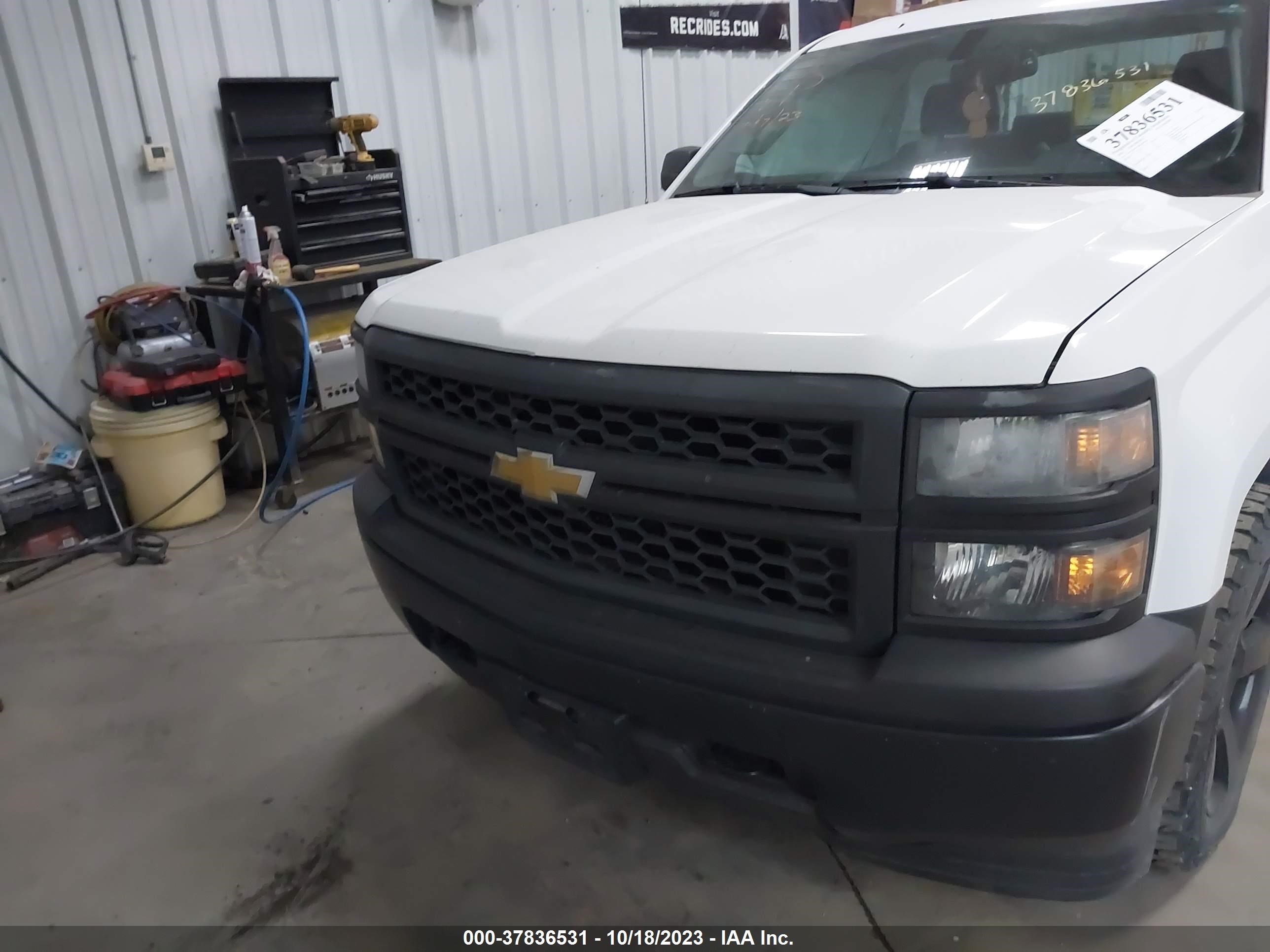 Photo 11 VIN: 3GCUKPEC9EG246720 - CHEVROLET SILVERADO 