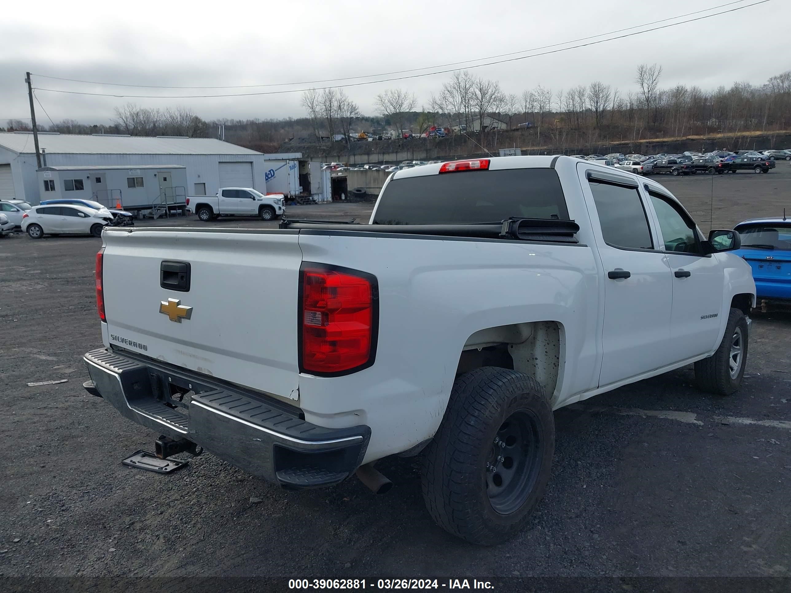 Photo 3 VIN: 3GCUKPEH2EG210301 - CHEVROLET SILVERADO 