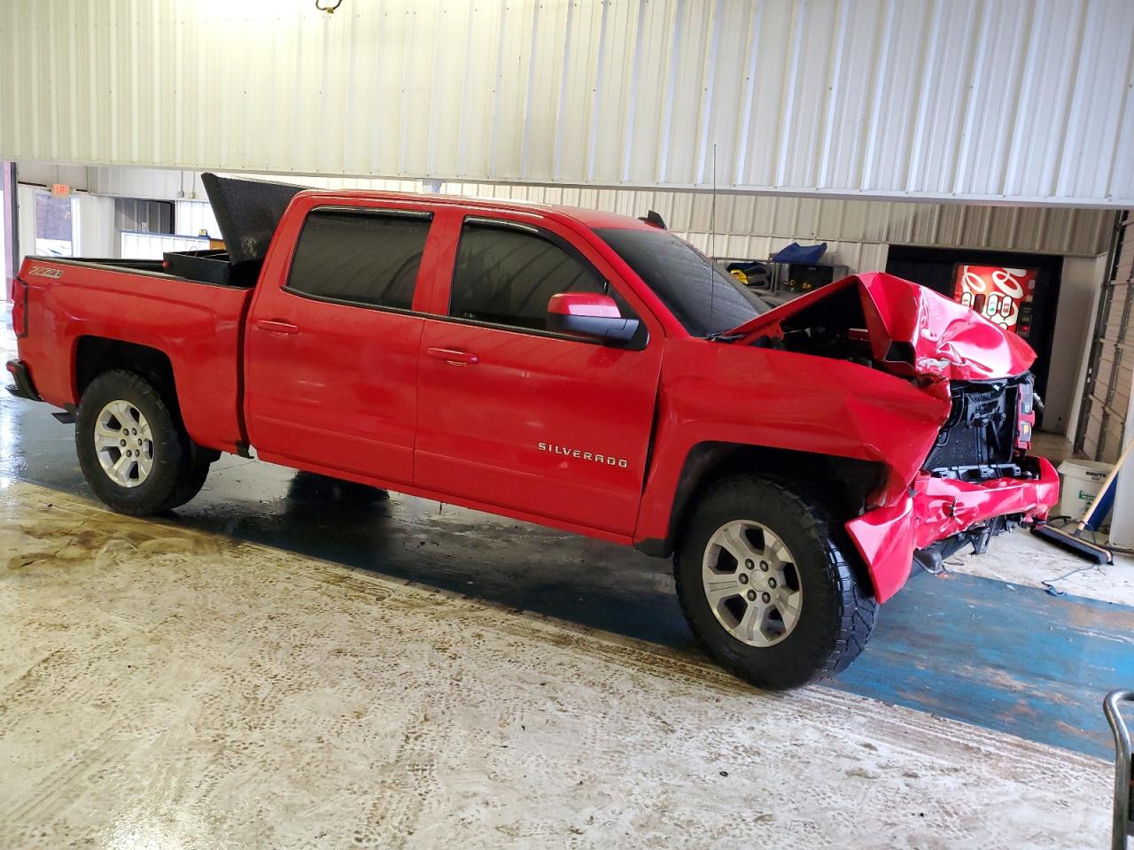 Photo 3 VIN: 3GCUKREC0GG249861 - CHEVROLET SILVERADO 