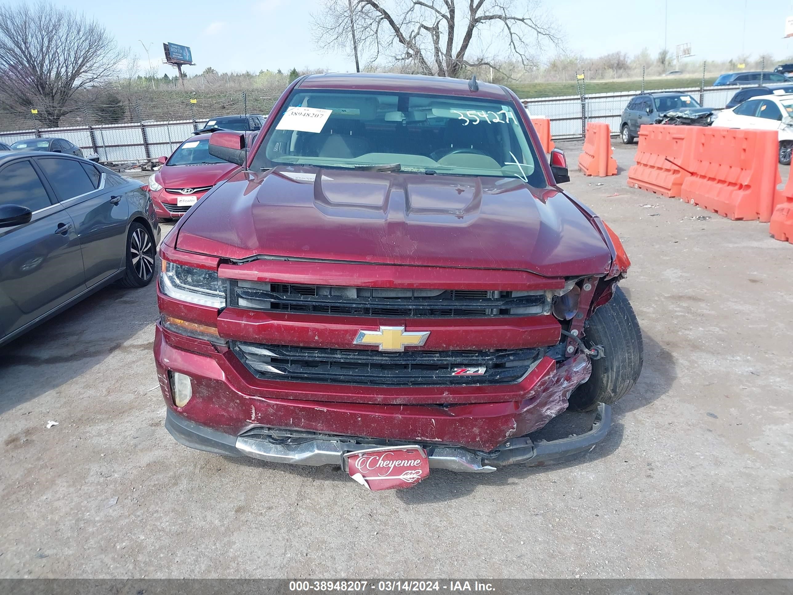 Photo 11 VIN: 3GCUKREC0GG354271 - CHEVROLET SILVERADO 