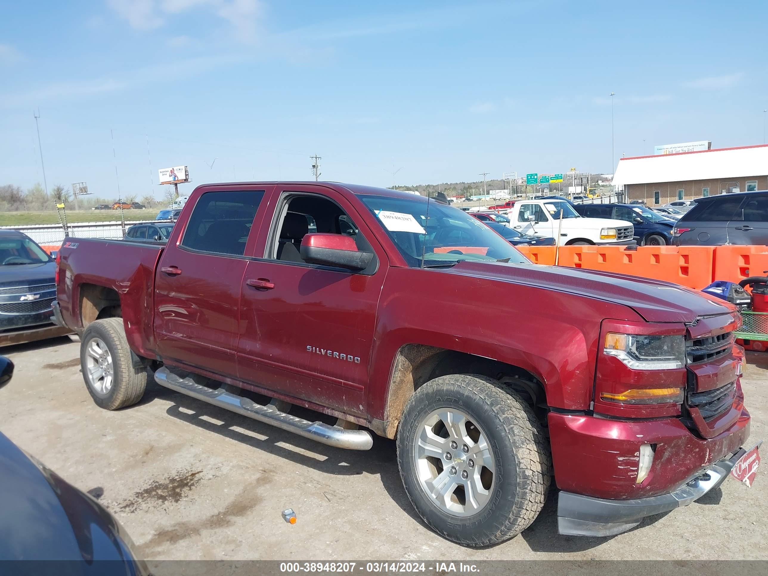 Photo 12 VIN: 3GCUKREC0GG354271 - CHEVROLET SILVERADO 