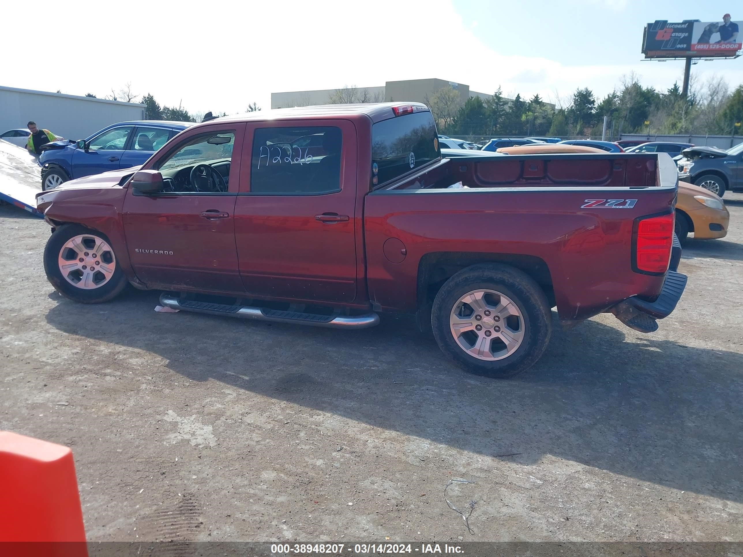 Photo 13 VIN: 3GCUKREC0GG354271 - CHEVROLET SILVERADO 