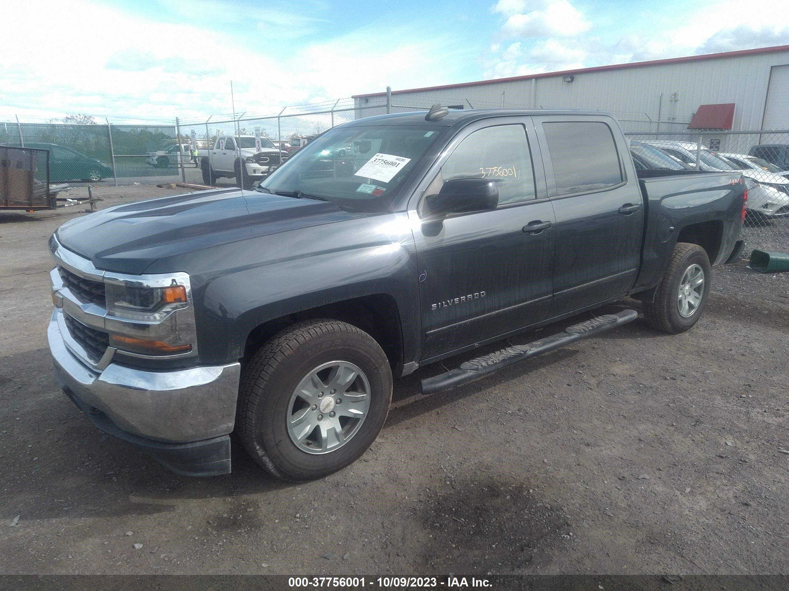 Photo 1 VIN: 3GCUKREC0JG289333 - CHEVROLET SILVERADO 