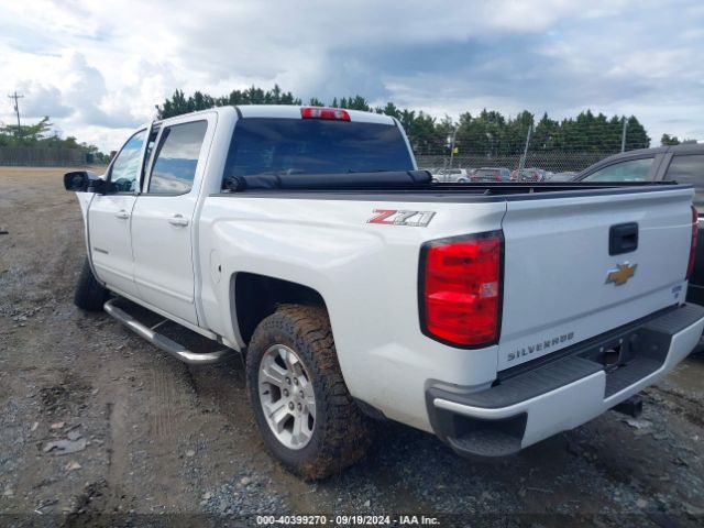 Photo 2 VIN: 3GCUKREC0JG349756 - CHEVROLET SILVERADO 