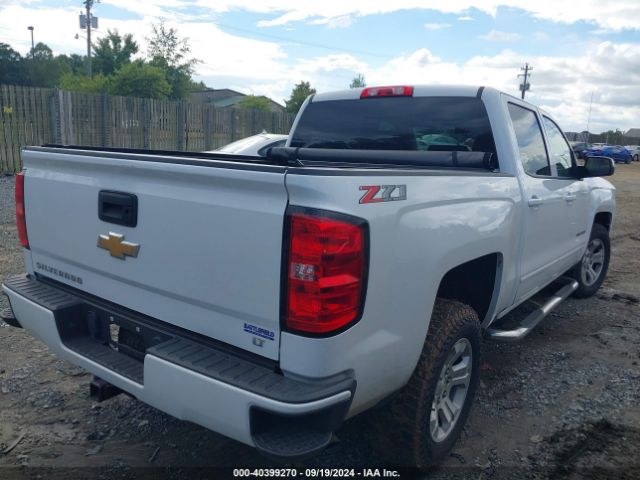 Photo 3 VIN: 3GCUKREC0JG349756 - CHEVROLET SILVERADO 