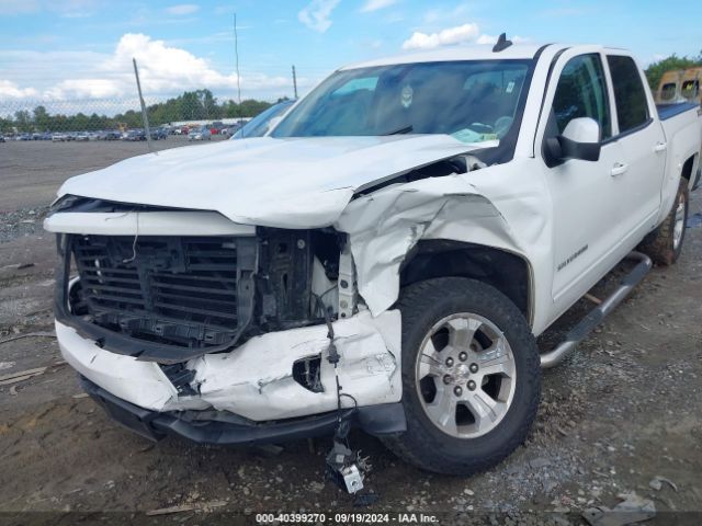 Photo 5 VIN: 3GCUKREC0JG349756 - CHEVROLET SILVERADO 