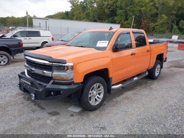 Photo 1 VIN: 3GCUKREC0JG430076 - CHEVROLET SILVERADO 