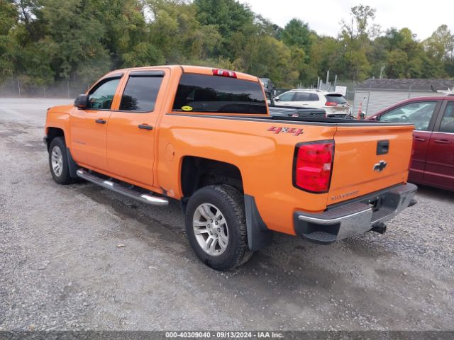 Photo 2 VIN: 3GCUKREC0JG430076 - CHEVROLET SILVERADO 