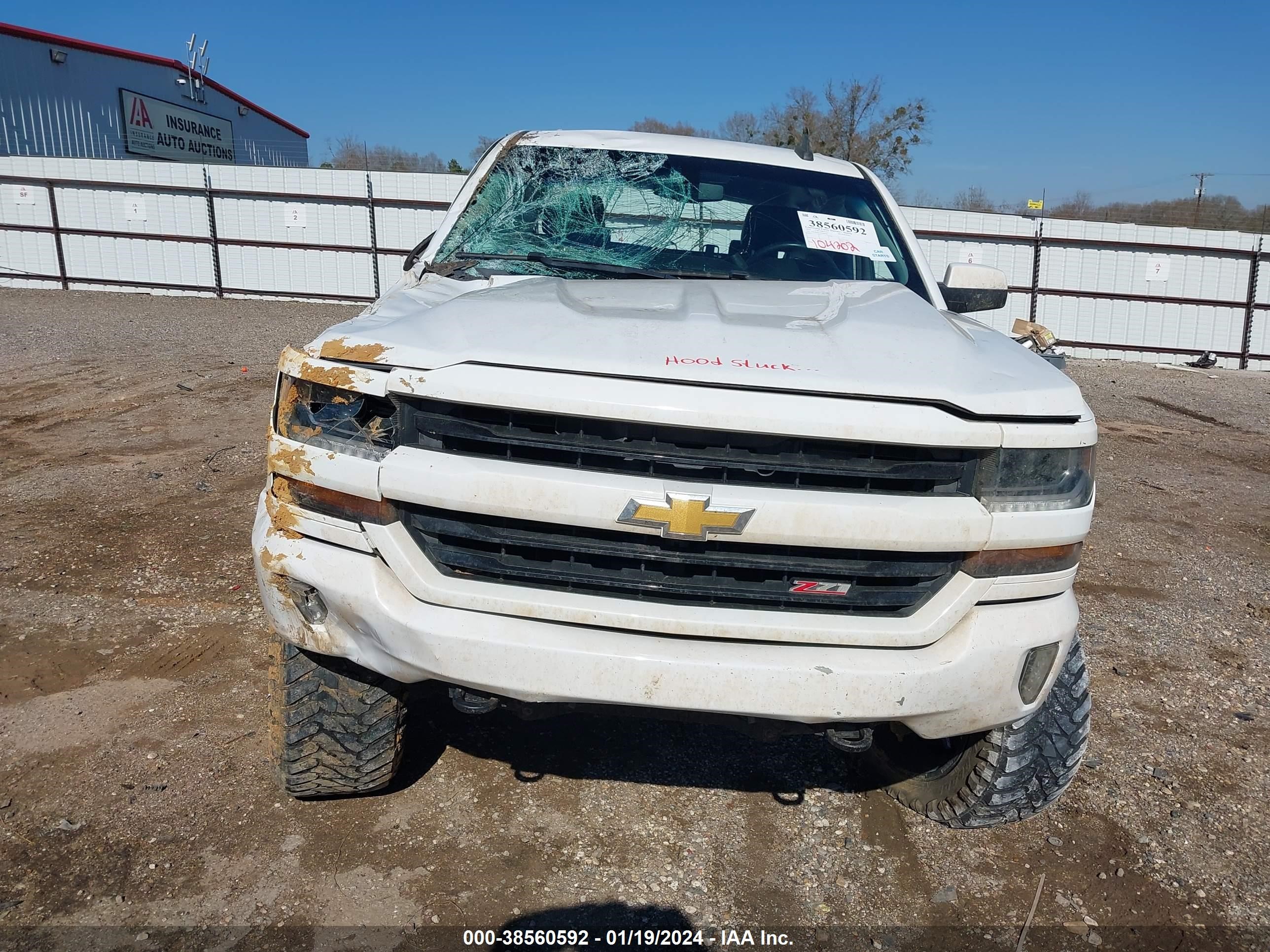 Photo 9 VIN: 3GCUKREC0JG482498 - CHEVROLET SILVERADO 