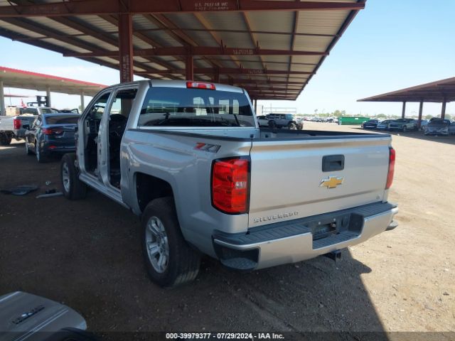 Photo 2 VIN: 3GCUKREC0JG575411 - CHEVROLET SILVERADO 