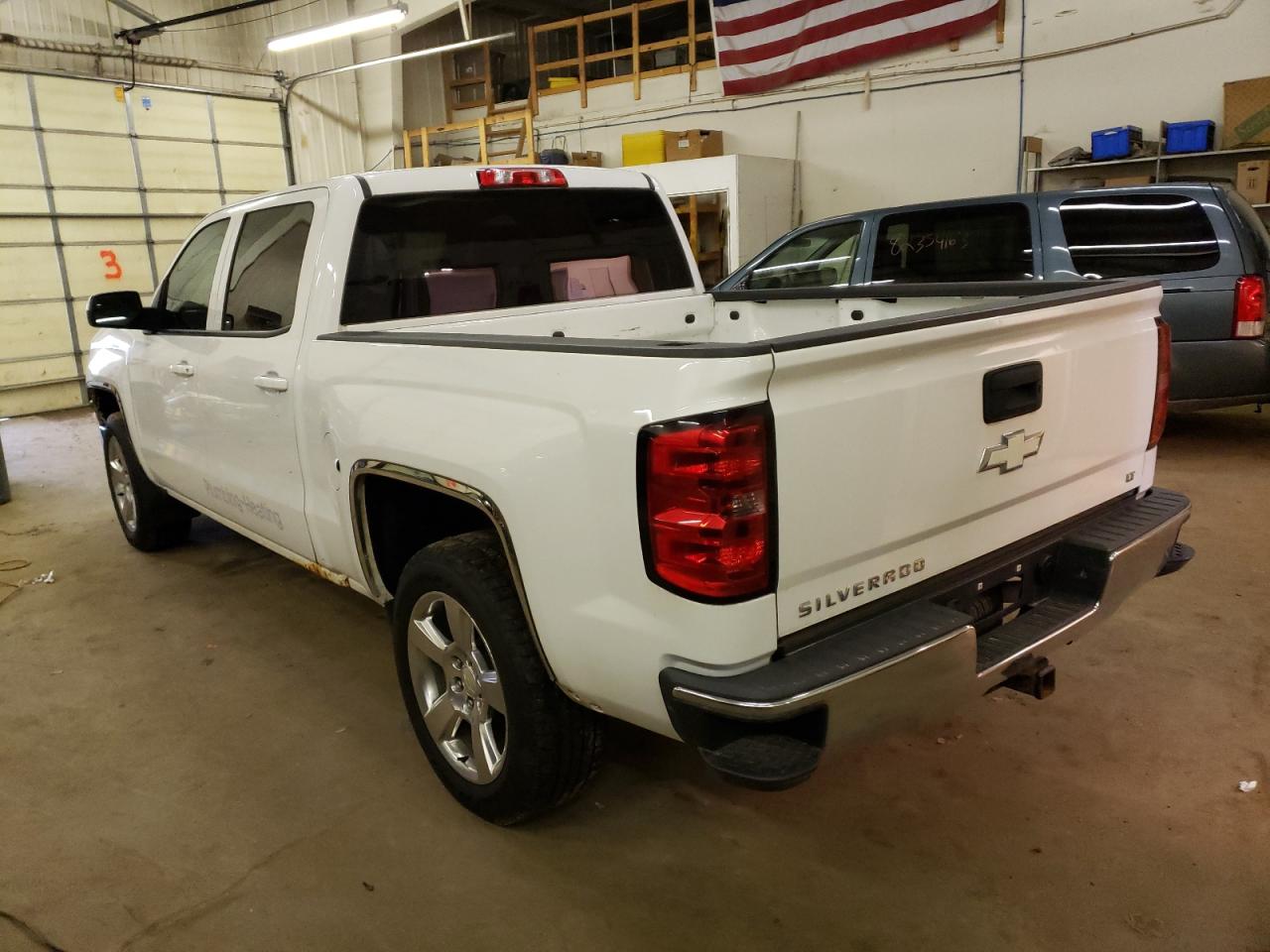 Photo 1 VIN: 3GCUKREC1EG413809 - CHEVROLET SILVERADO 