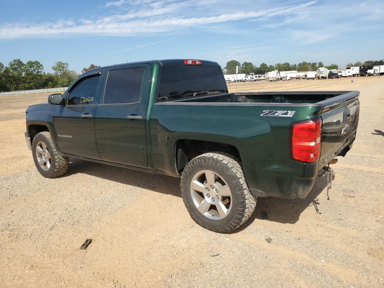 Photo 1 VIN: 3GCUKREC1EG424261 - CHEVROLET SILVERADO 