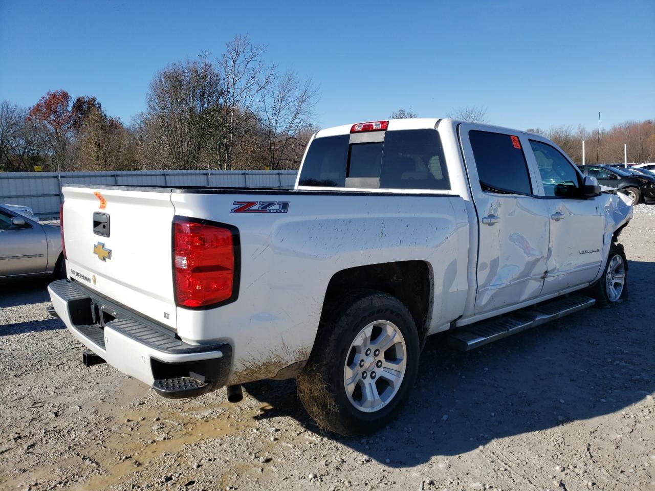 Photo 2 VIN: 3GCUKREC1GG373377 - CHEVROLET SILVERADO 