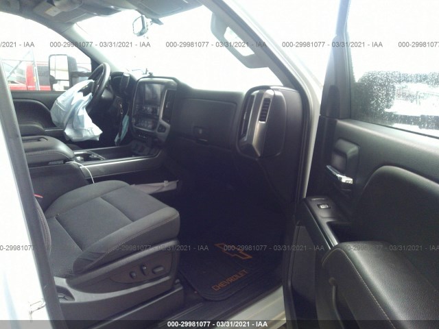 Photo 4 VIN: 3GCUKREC1HG168501 - CHEVROLET SILVERADO 1500 