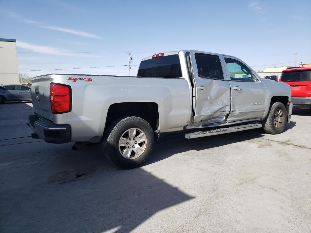 Photo 2 VIN: 3GCUKREC1HG401969 - CHEVROLET SILVERADO 